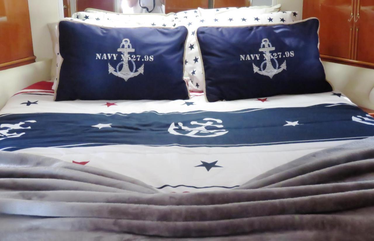 Aquadouro Yacht Radames - Sleep Boat Experience Hotel Castelo de Paiva Ngoại thất bức ảnh