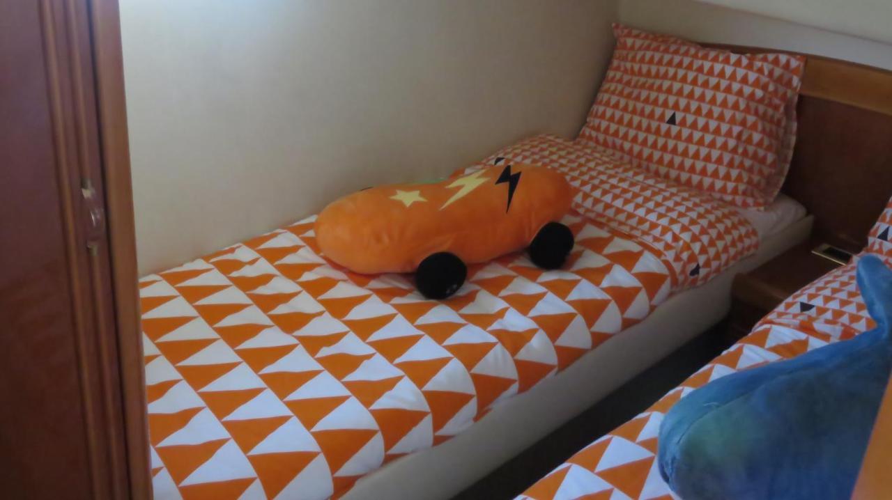 Aquadouro Yacht Radames - Sleep Boat Experience Hotel Castelo de Paiva Ngoại thất bức ảnh