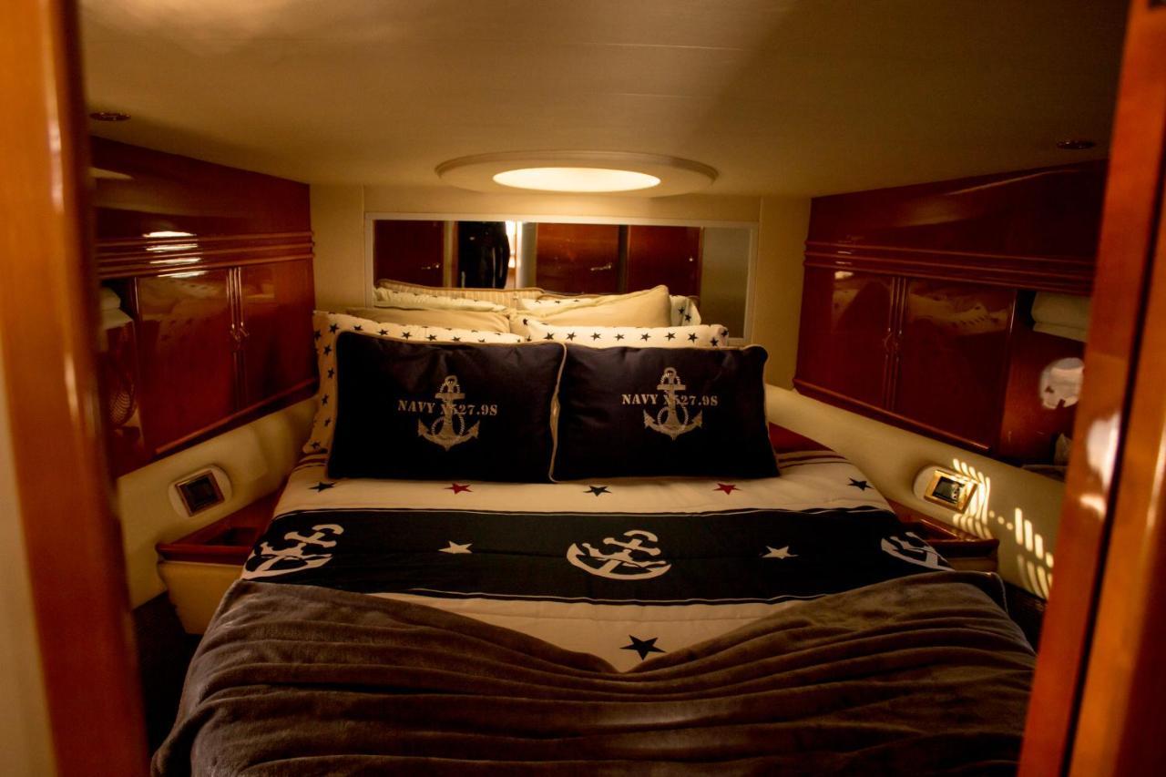 Aquadouro Yacht Radames - Sleep Boat Experience Hotel Castelo de Paiva Ngoại thất bức ảnh