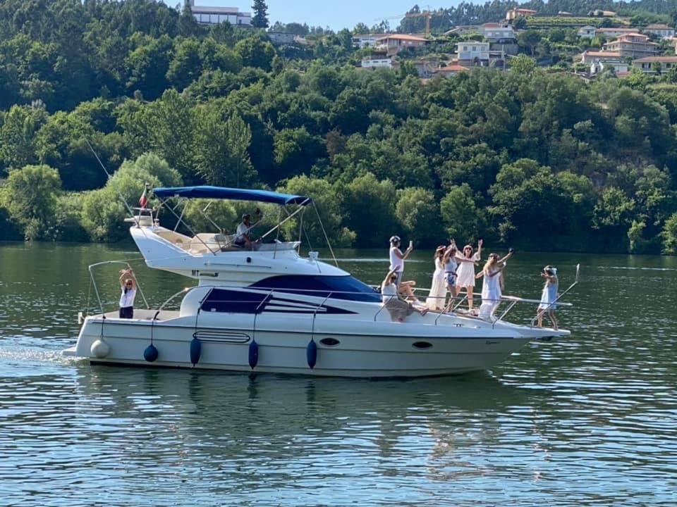 Aquadouro Yacht Radames - Sleep Boat Experience Hotel Castelo de Paiva Ngoại thất bức ảnh